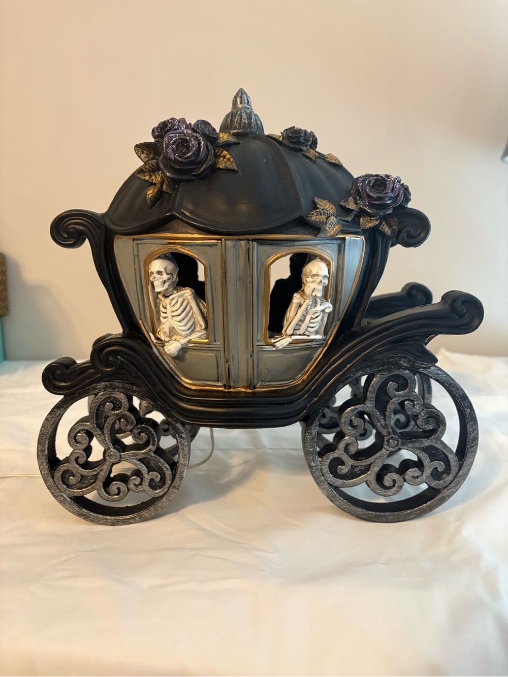 Christian Siriano Halloween Skeletons Lighted w/ Eerie Sounds Goth Carriage